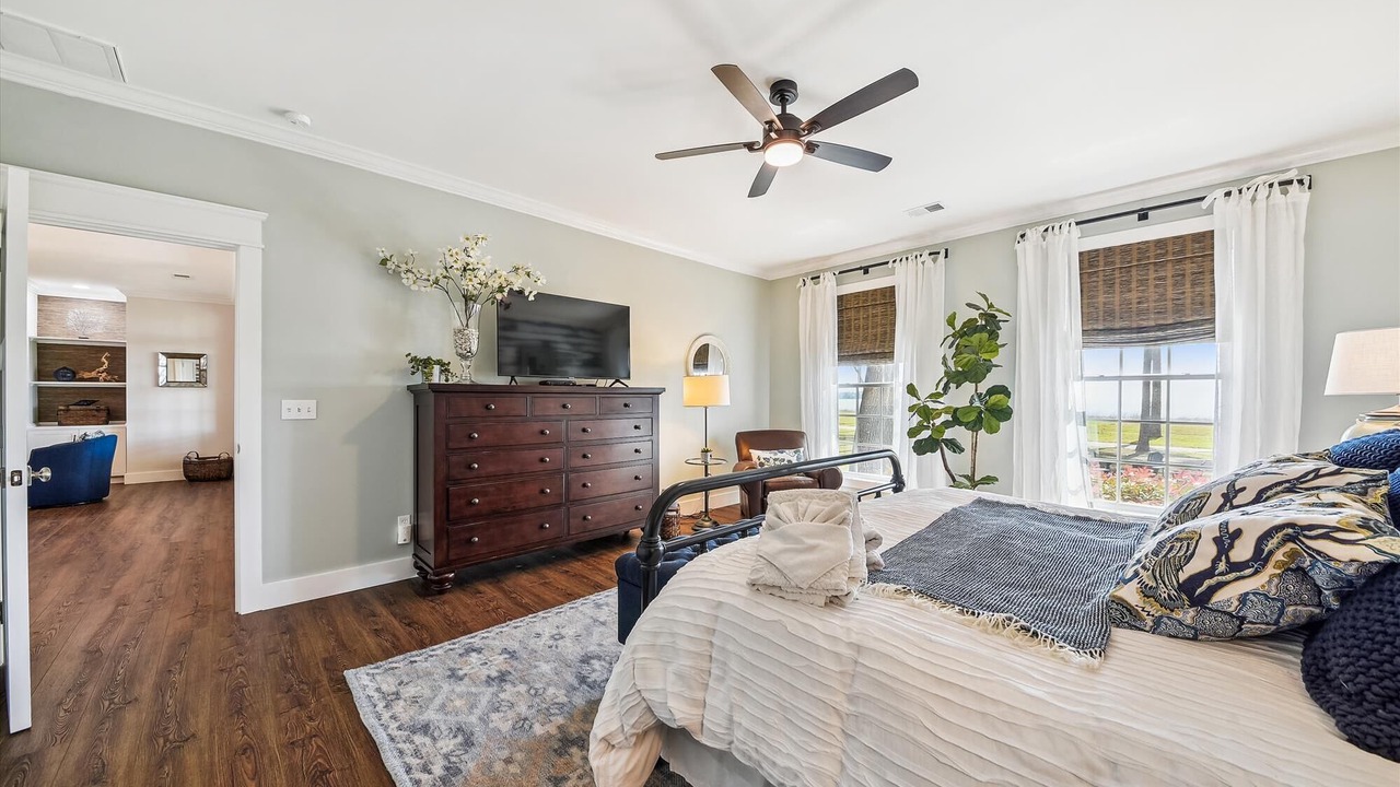 Photo of Bedroom in Melrose on the Beach