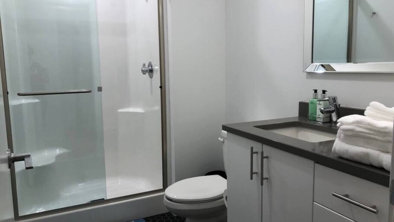 Photo of Bathroom in Old Market