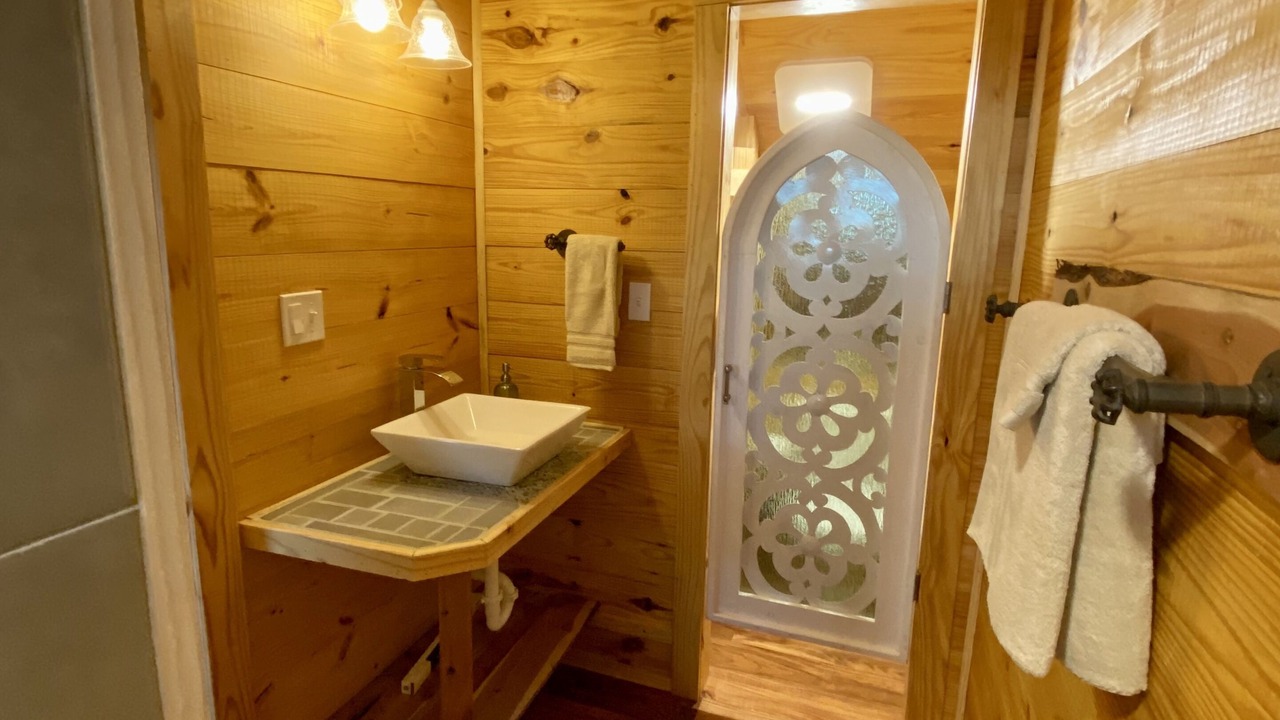 Photo of Bathroom in Lacy-Lakeview