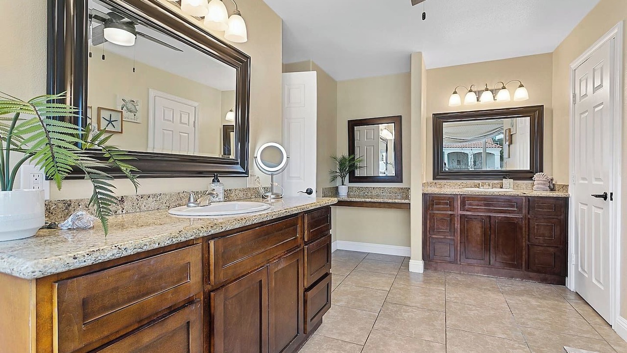 Photo of Bathroom in Black Mountain