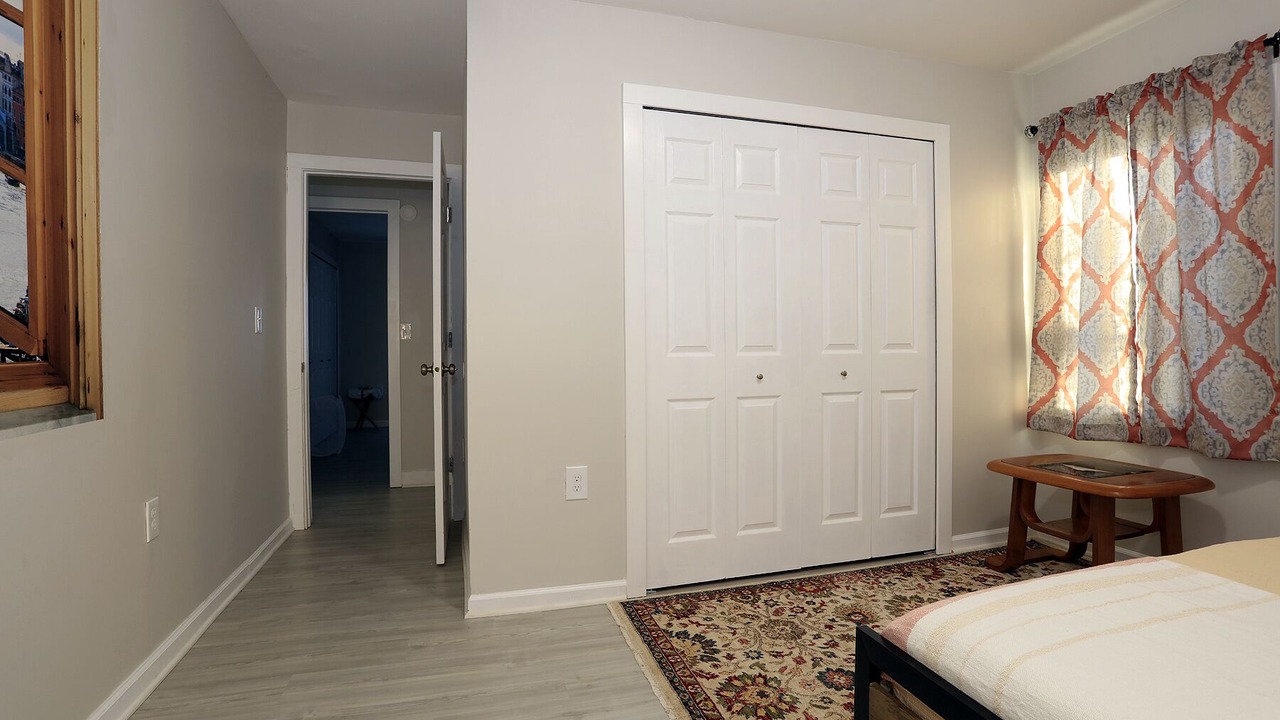 Photo of Bedroom in Ypsilanti