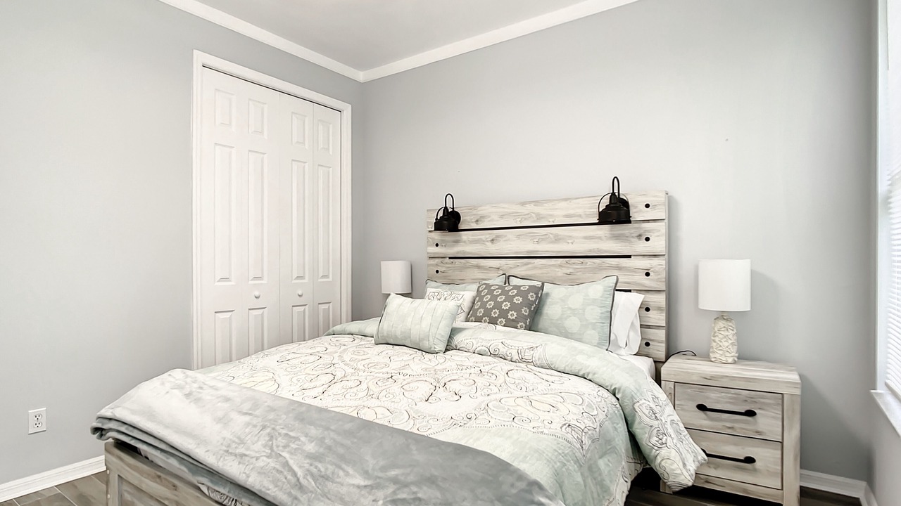 Photo of Bedroom in Kings Lake