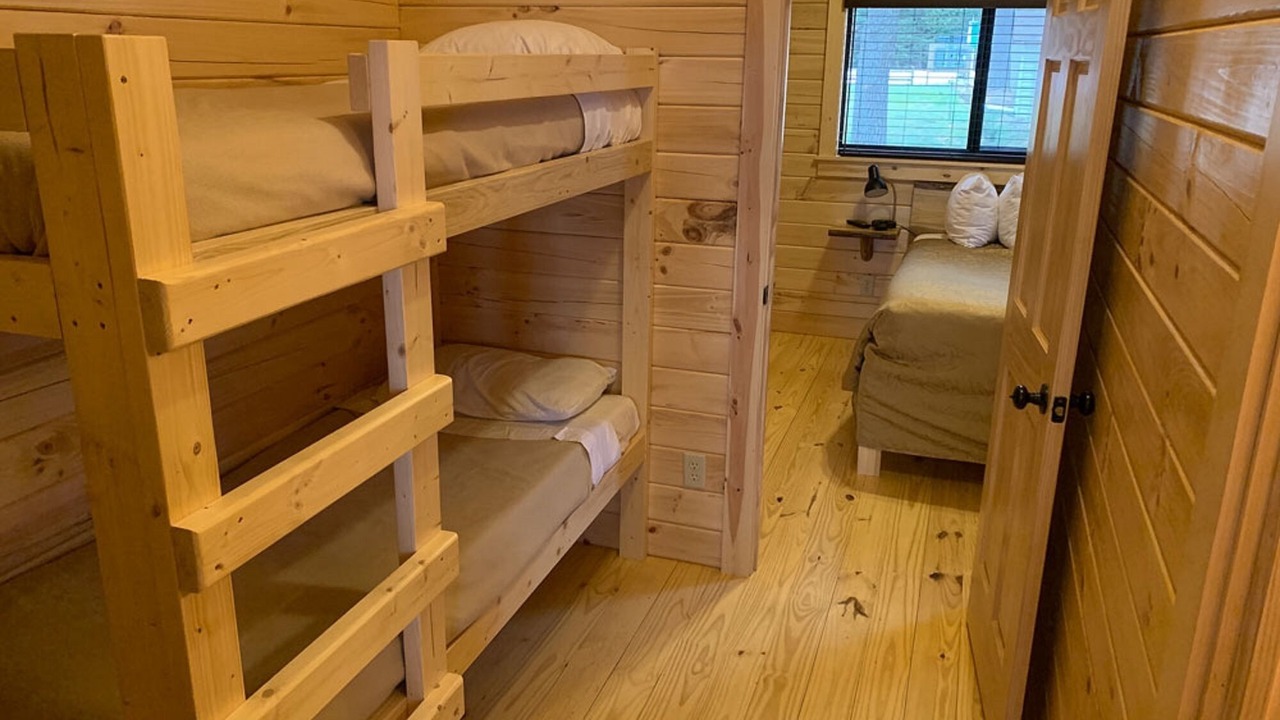 Photo of Bedroom in Mackinaw City