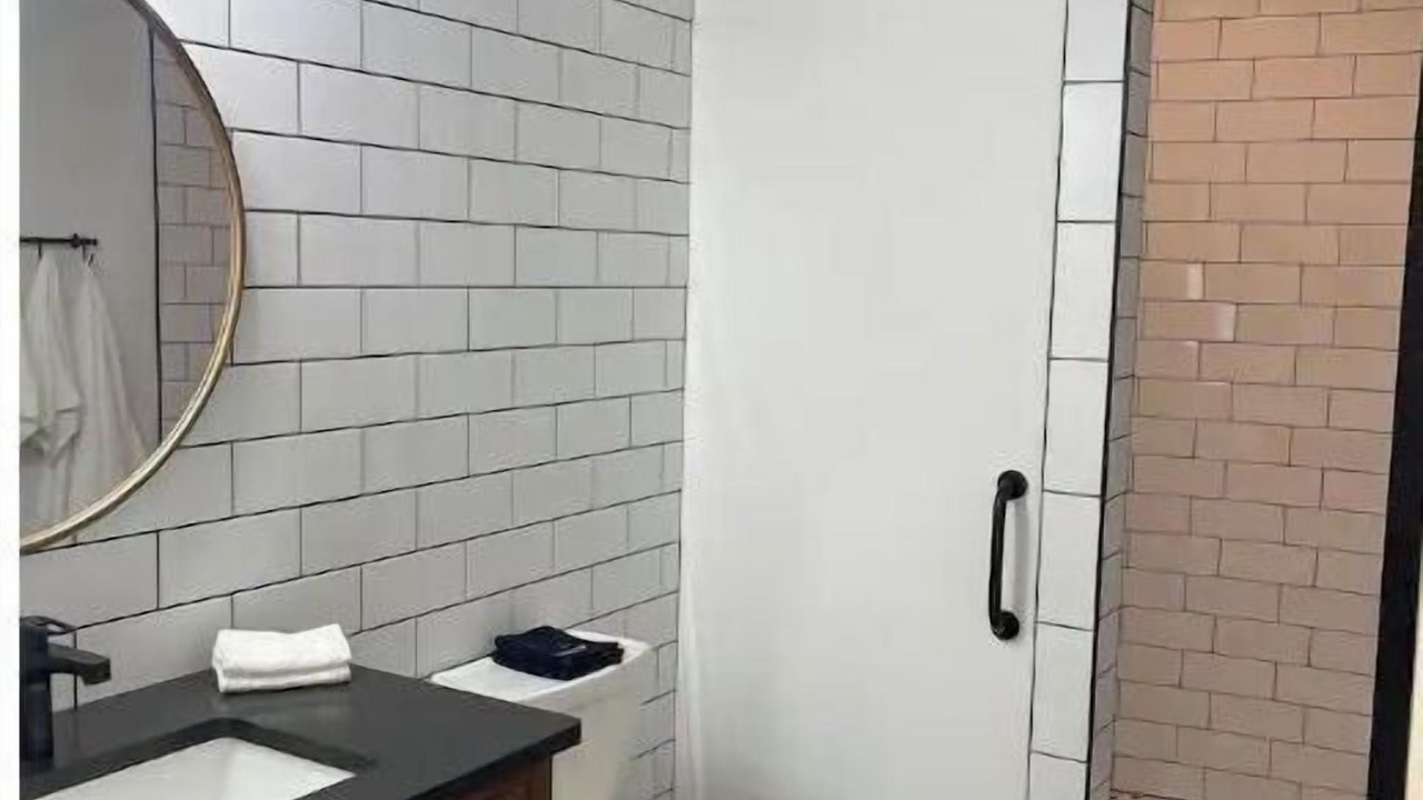 Photo of Bathroom in Lewistown