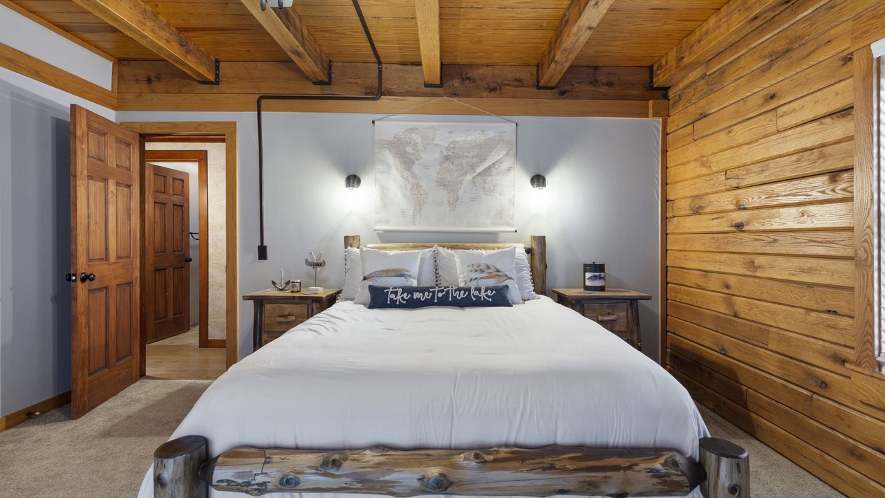 Photo of Bedroom in Rogers