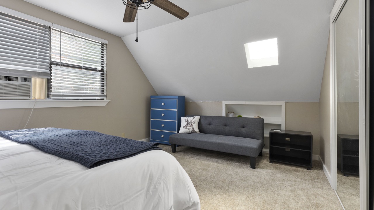 Photo of Bedroom in Rogers