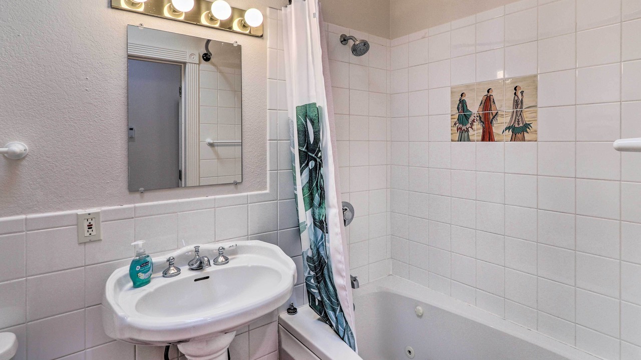 Photo of Bathroom in Eleven Mile Corner