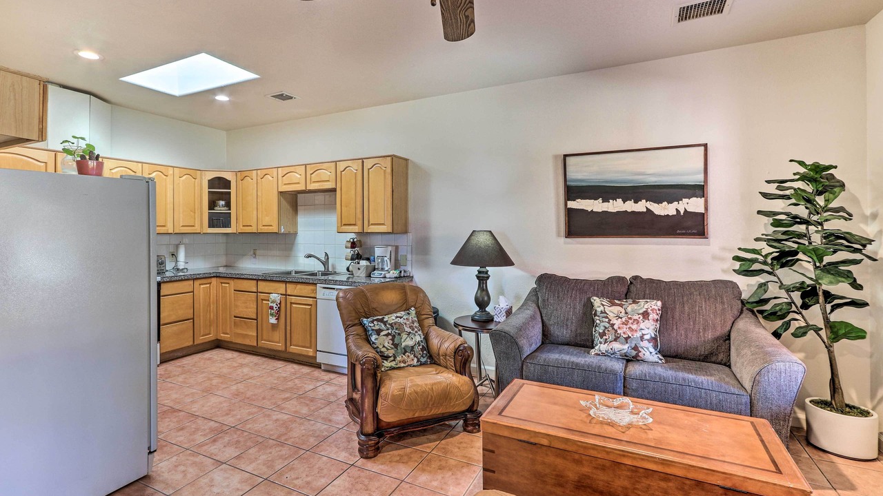 Photo of Livingroom in Eleven Mile Corner