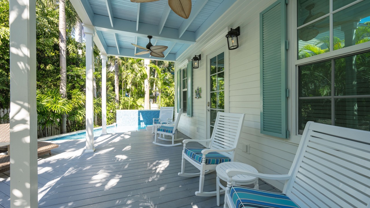 Photo of Patio Balcony in Bahama Village