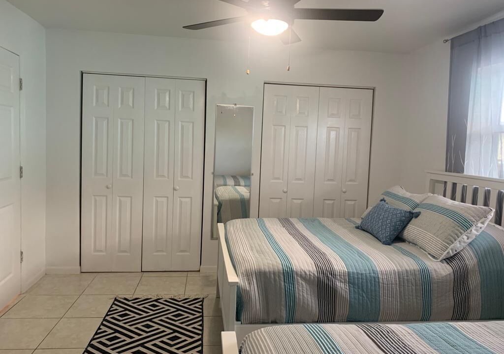 Photo of Bedroom in Bahamas Terrace