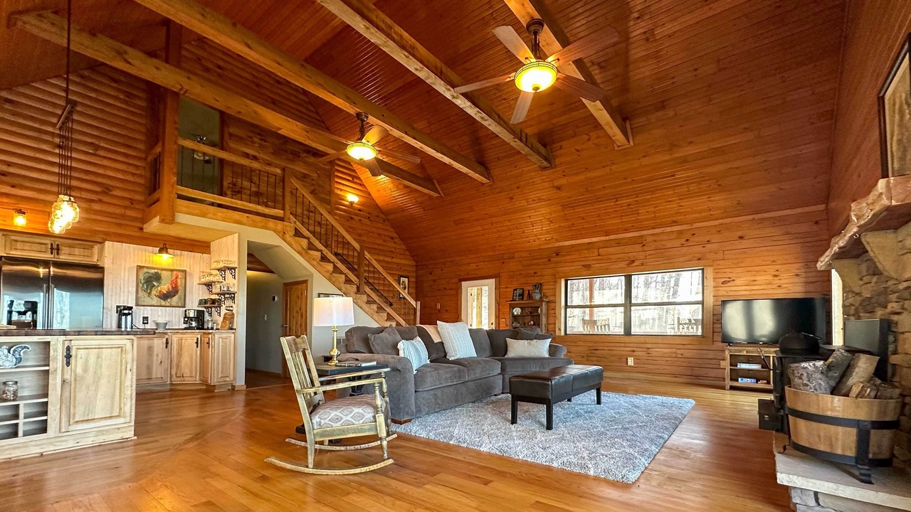 Photo of Livingroom in Mt. Sherman