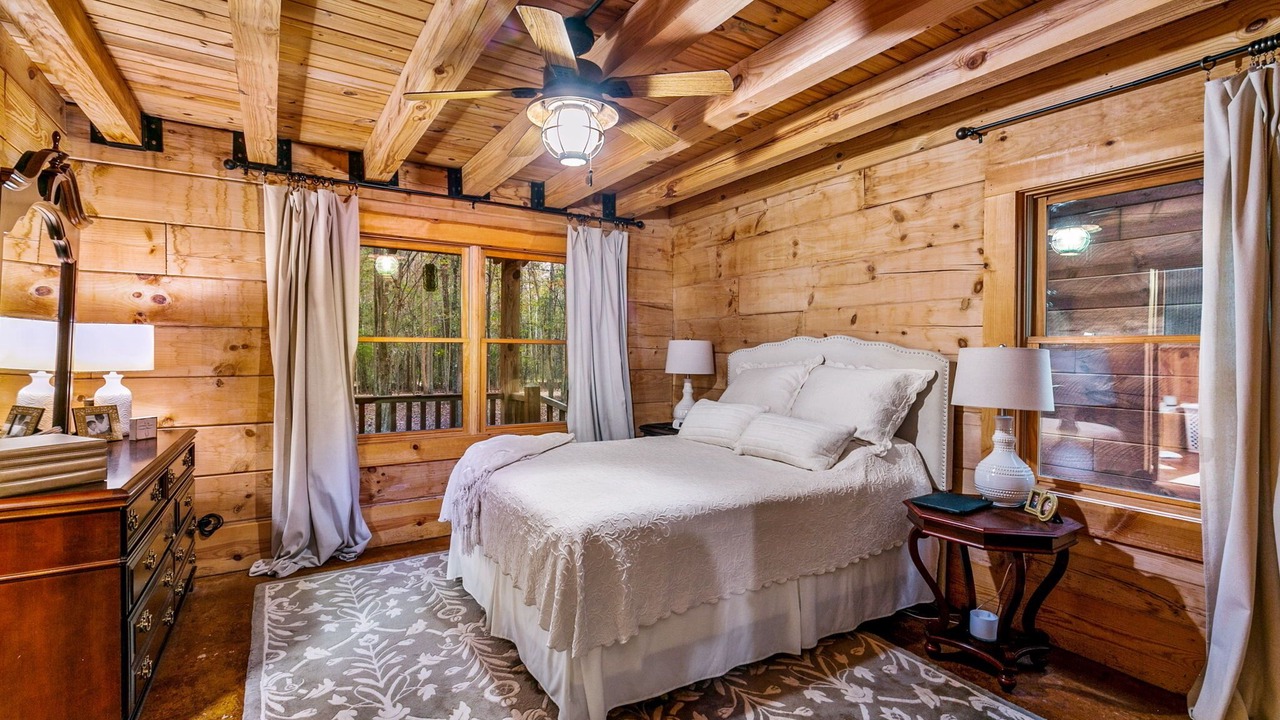 Photo of Bedroom in Ludlow
