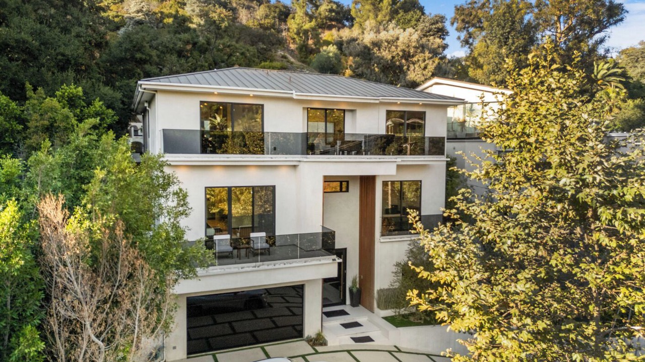 Photo of Outdoor in Laurel Canyon