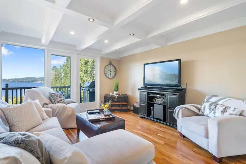 Photo of Livingroom in Bryn Mawr-Skyway