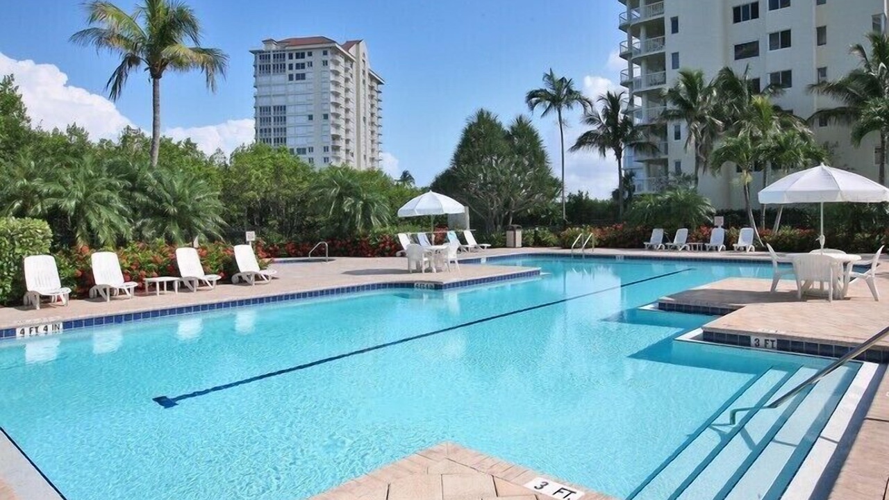 Photo of Outdoor in Park Shore