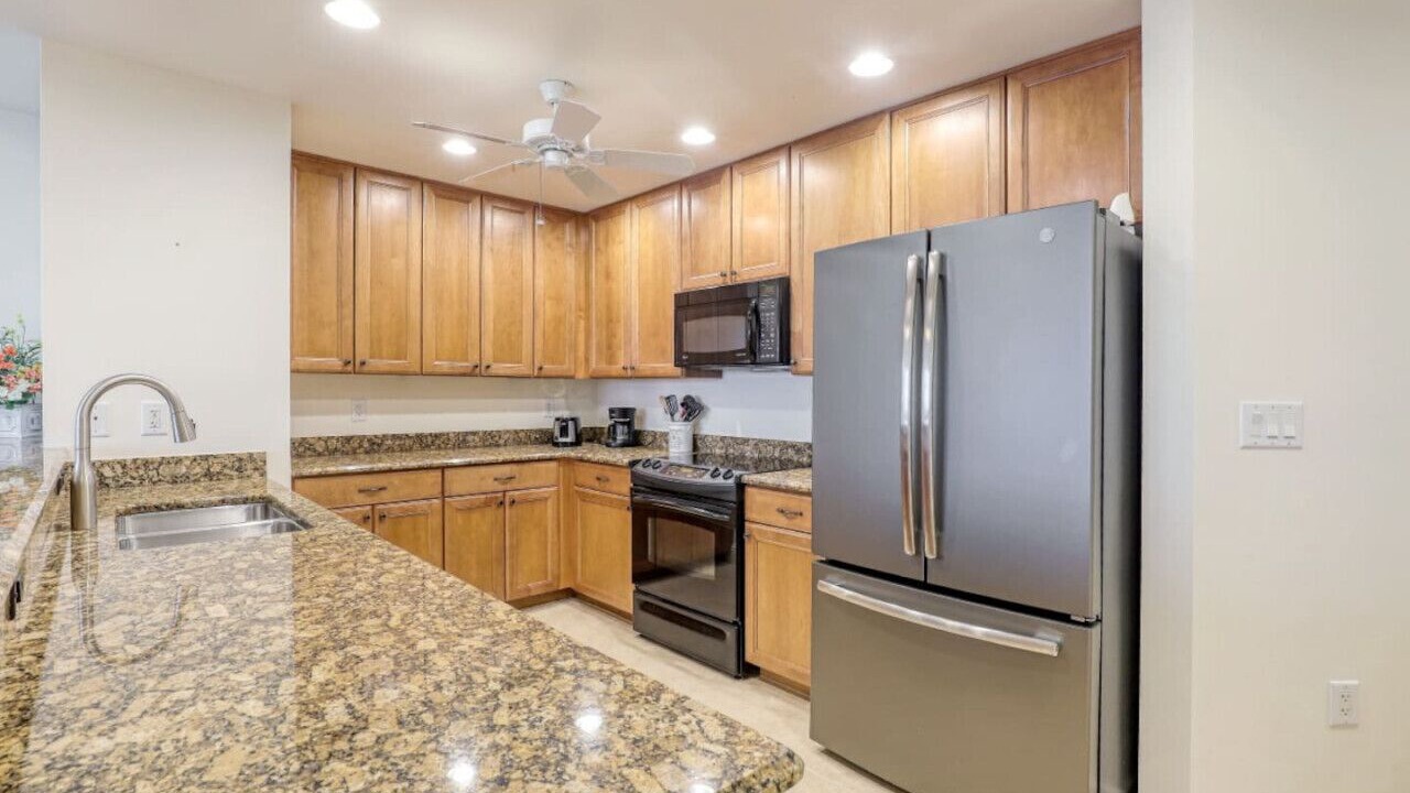 Photo of Kitchen in Cape Harbour