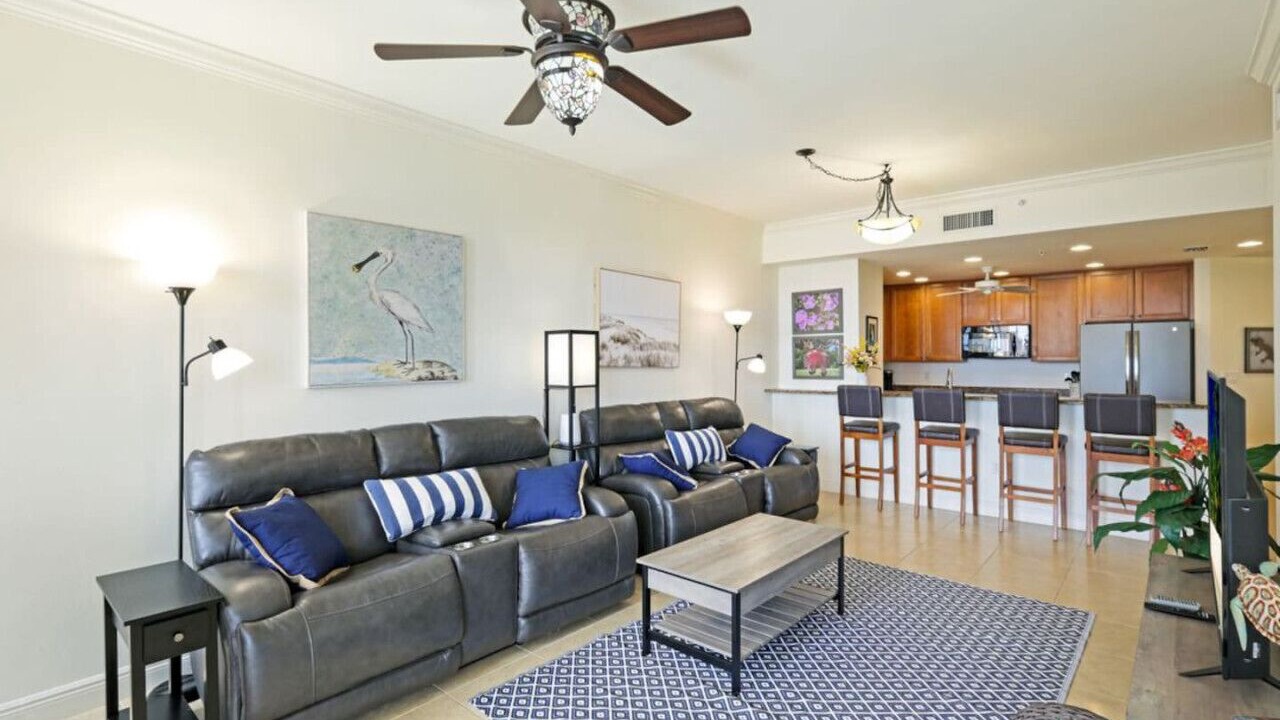 Photo of Livingroom in Cape Harbour