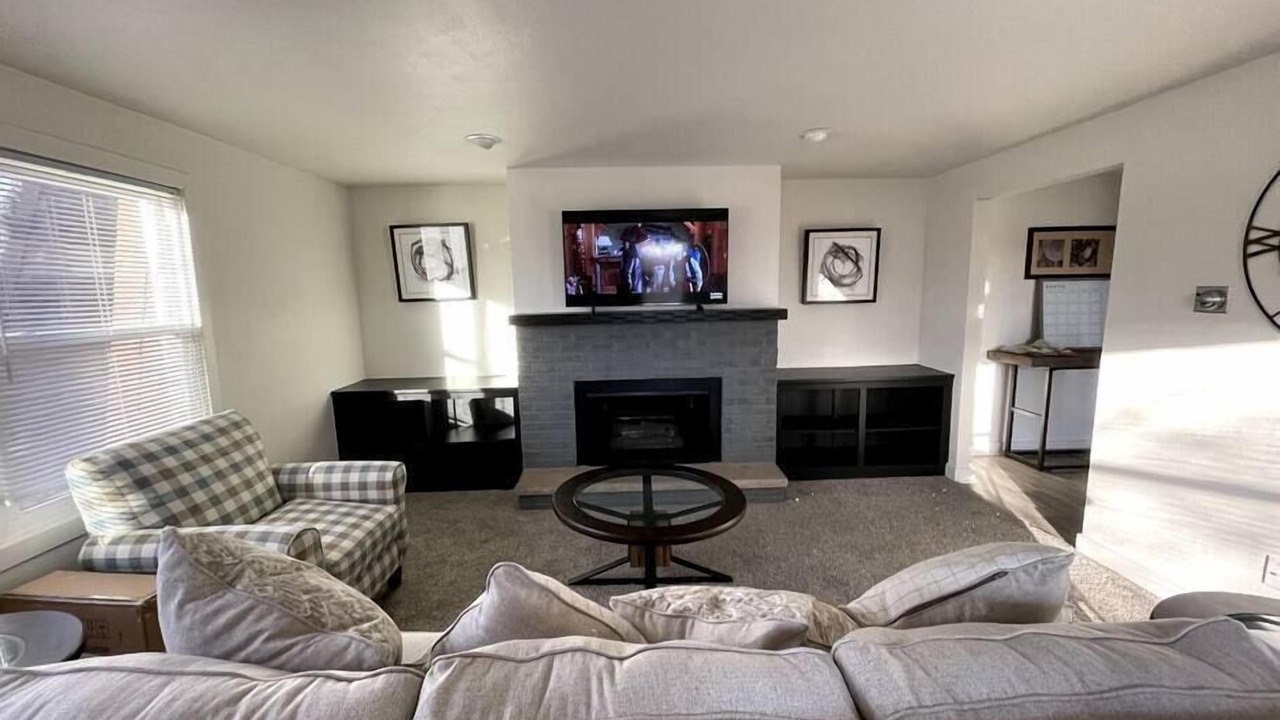 Photo of Livingroom in De Pere