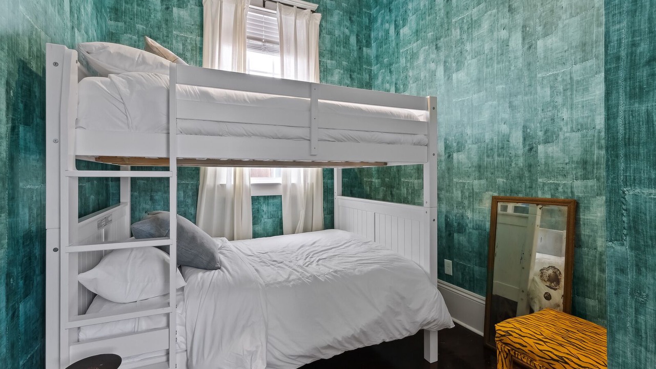 Photo of Bedroom in East Riverside