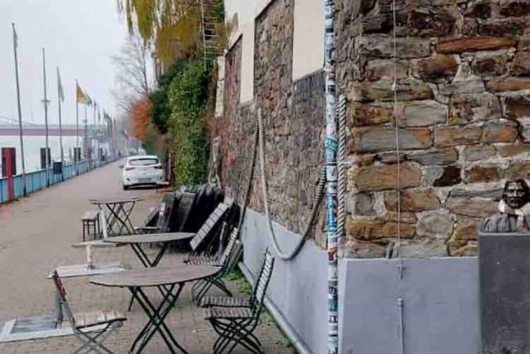 Photo of Outdoor in Laar