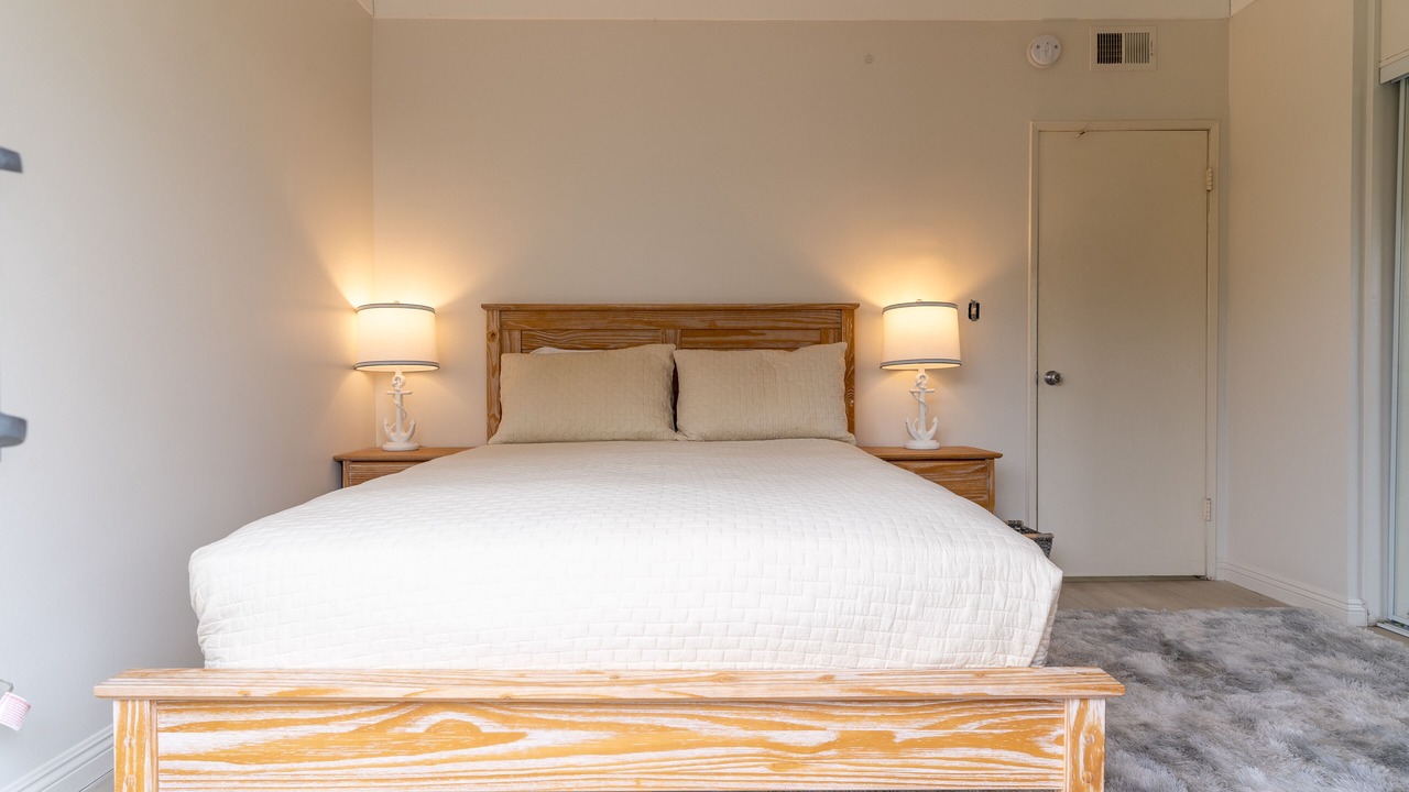 Photo of Bedroom in Marina Peninsula