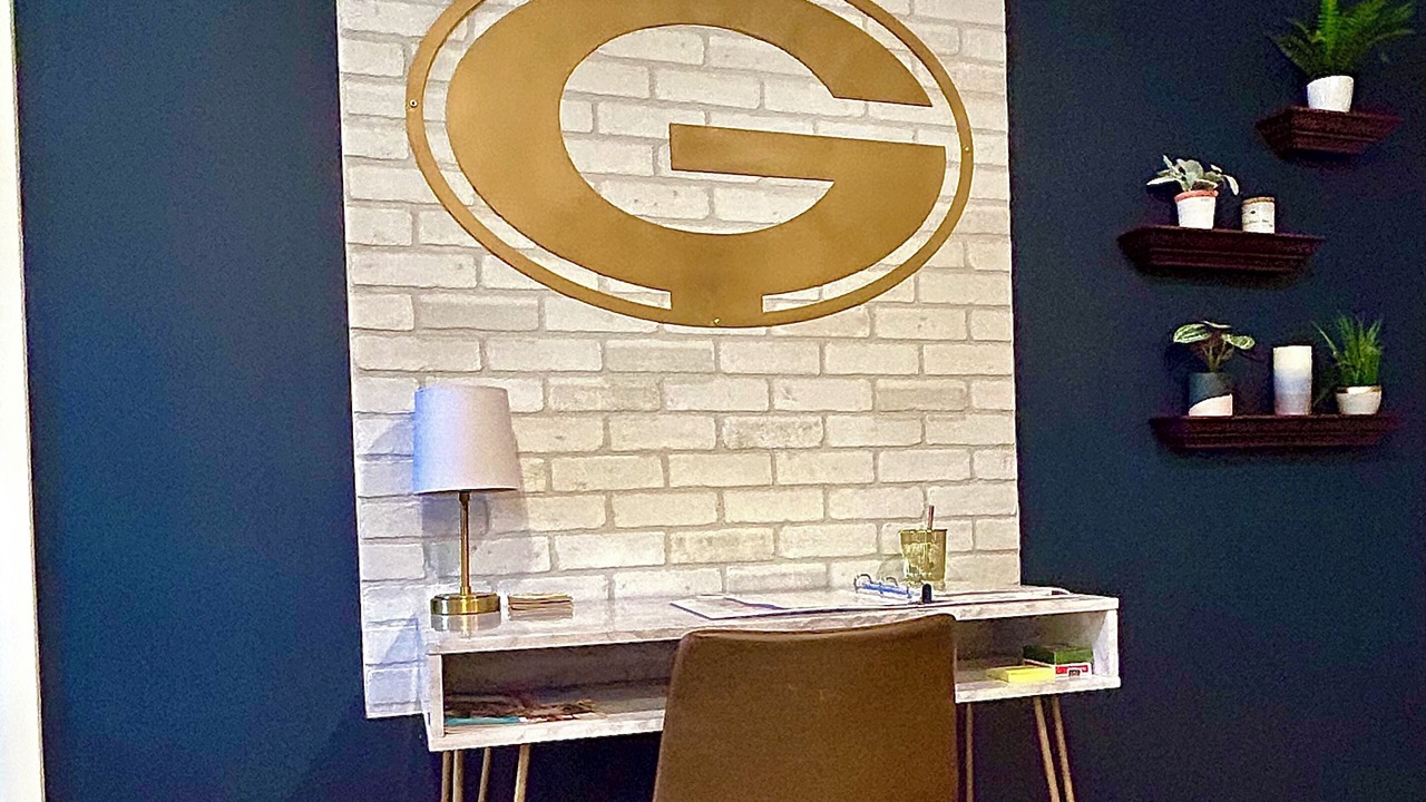 Photo of Others in Green Bay