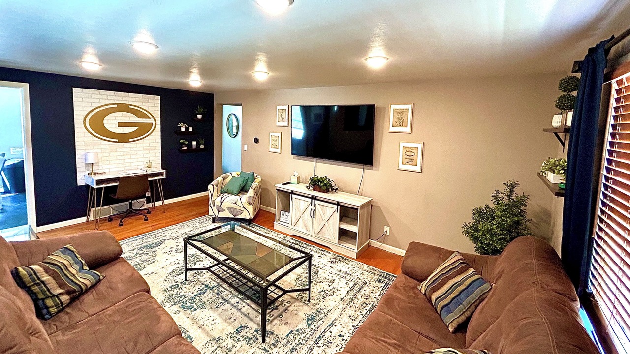 Photo of Livingroom in Green Bay