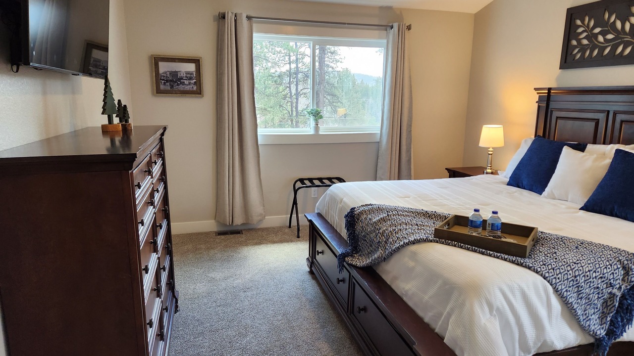 Photo of Bedroom in Woodland Park
