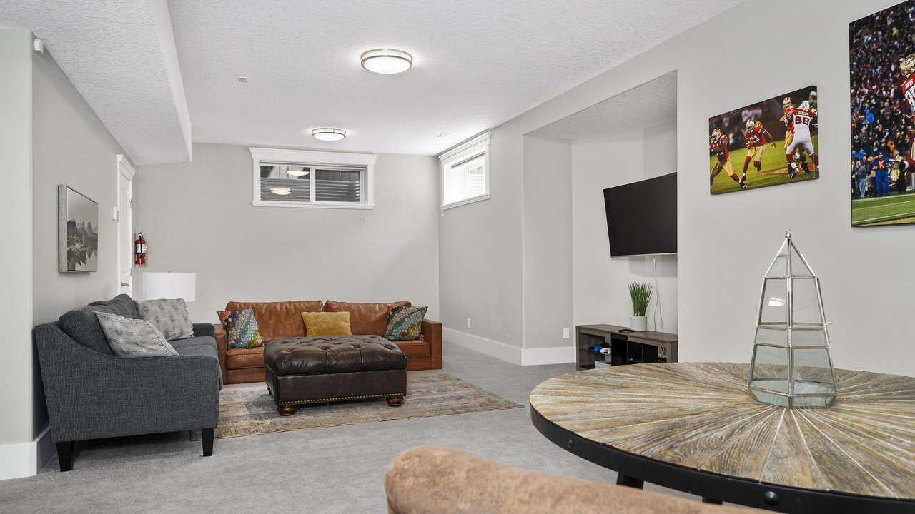 Photo of Livingroom in Calgary
