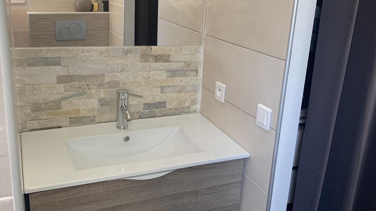 Photo of Bathroom in Puget-sur-Argens