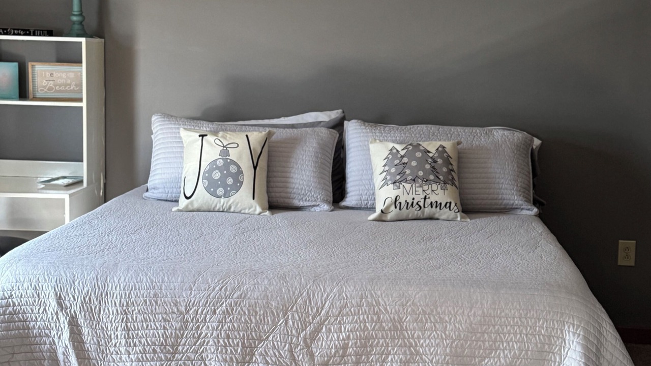 Photo of Bedroom in Peach County