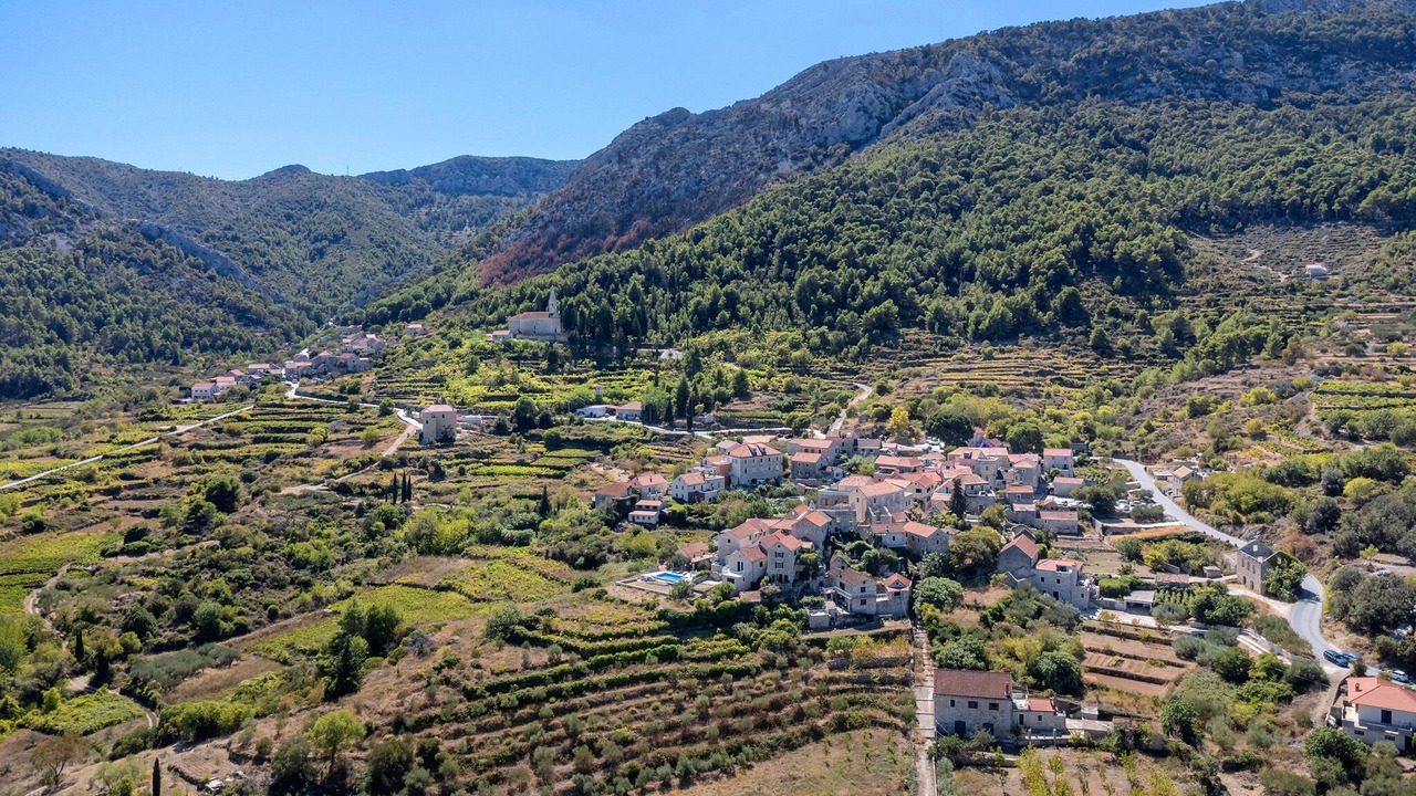 Photo of Outdoor in Pitve