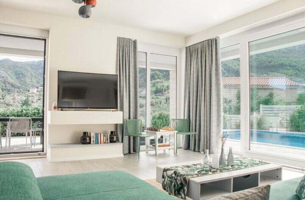 Photo of Livingroom in Pitve