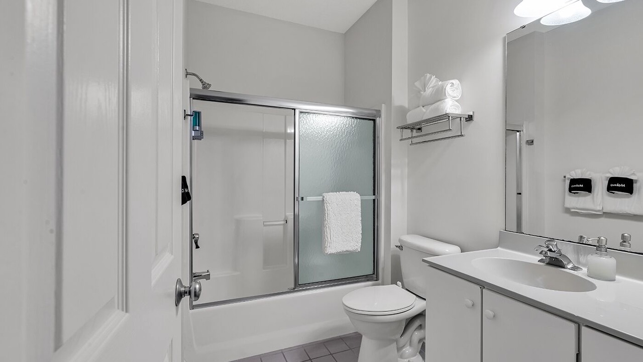 Photo of Bathroom in Red Hill