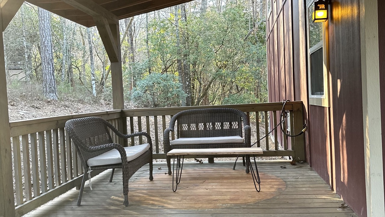 Photo of Patio Balcony in Sautee Nacoochee