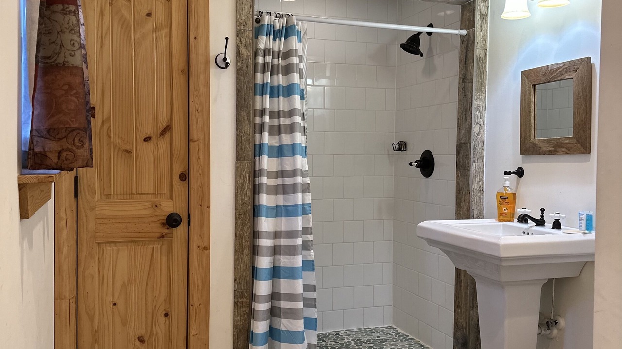Photo of Bathroom in Sautee Nacoochee