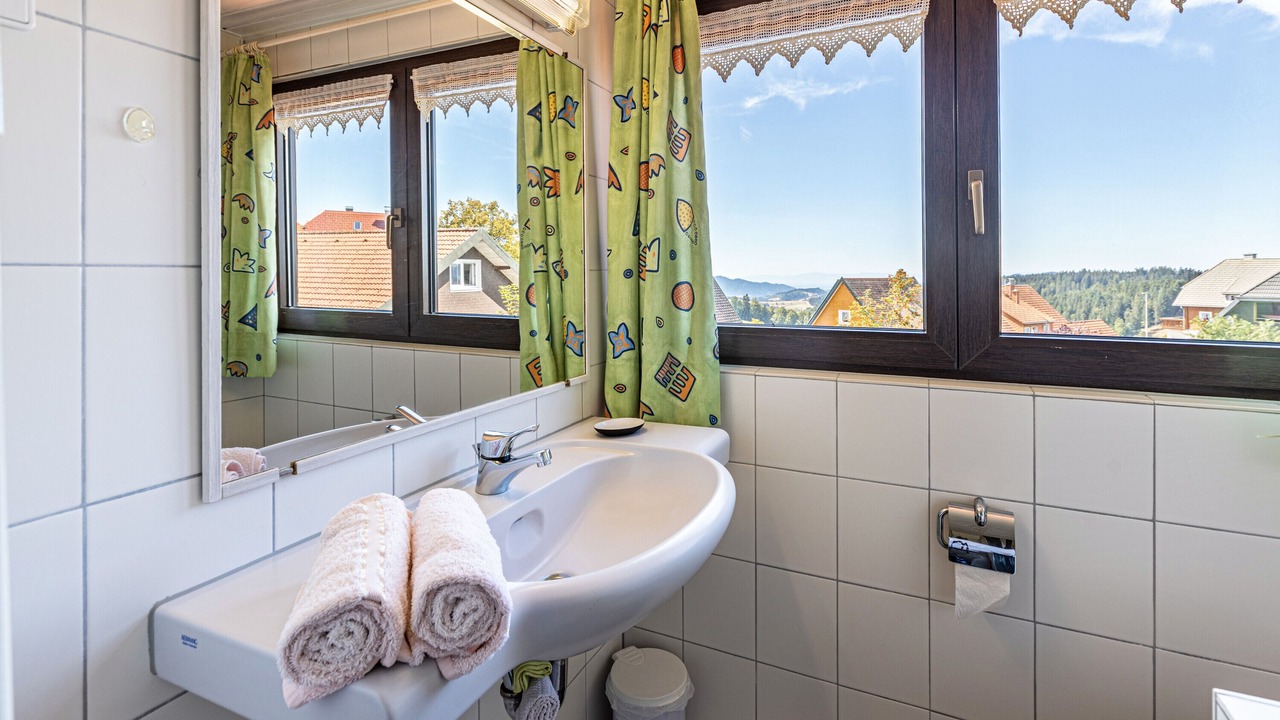 Photo of Bathroom in Sankt Maergen