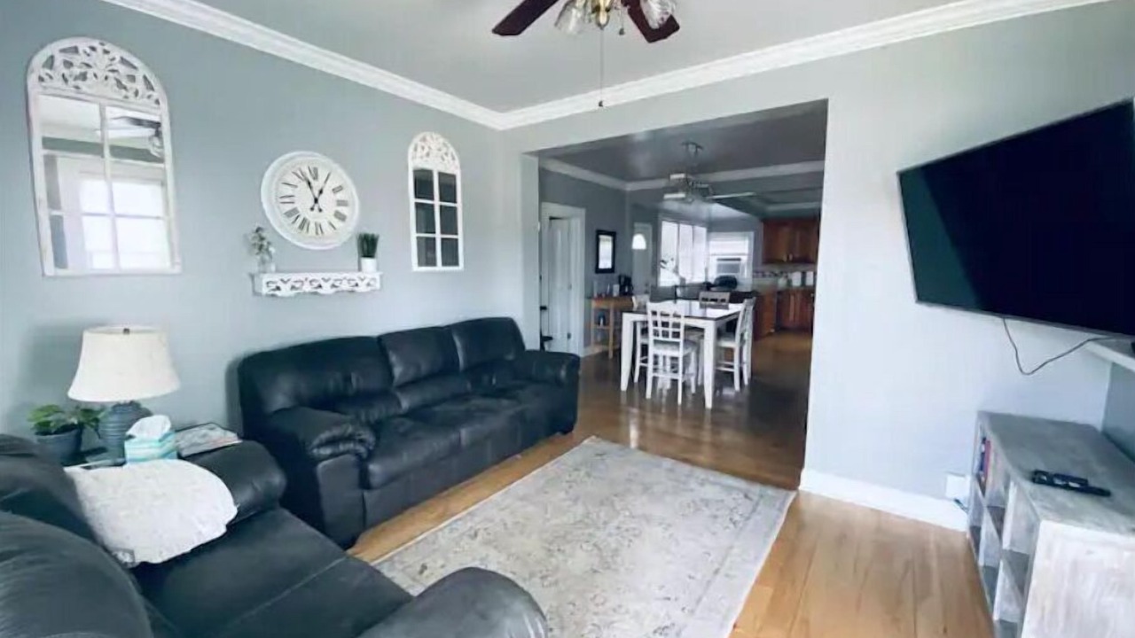 Photo of Livingroom in Dubuque