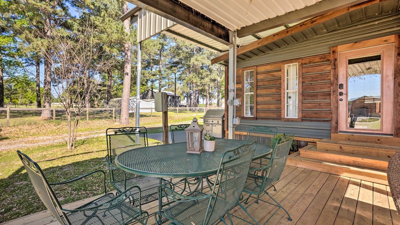 Photo of Outdoor in Willis