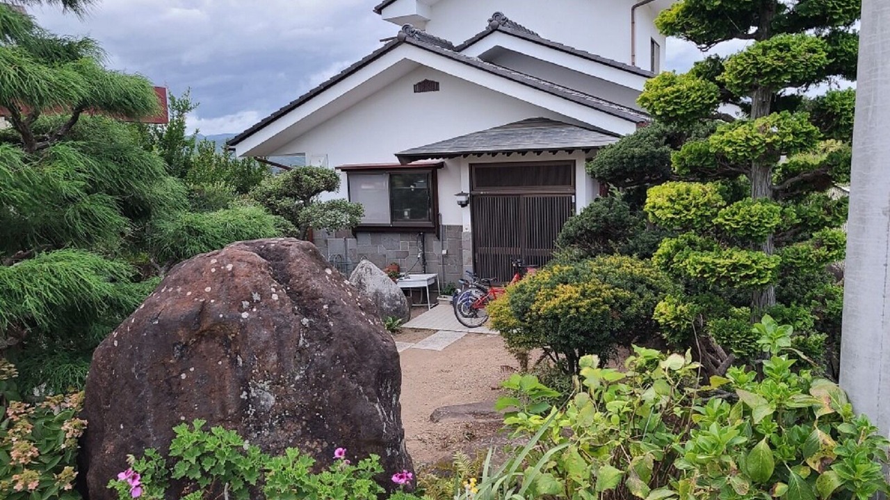Photo of Outdoor in Tomi