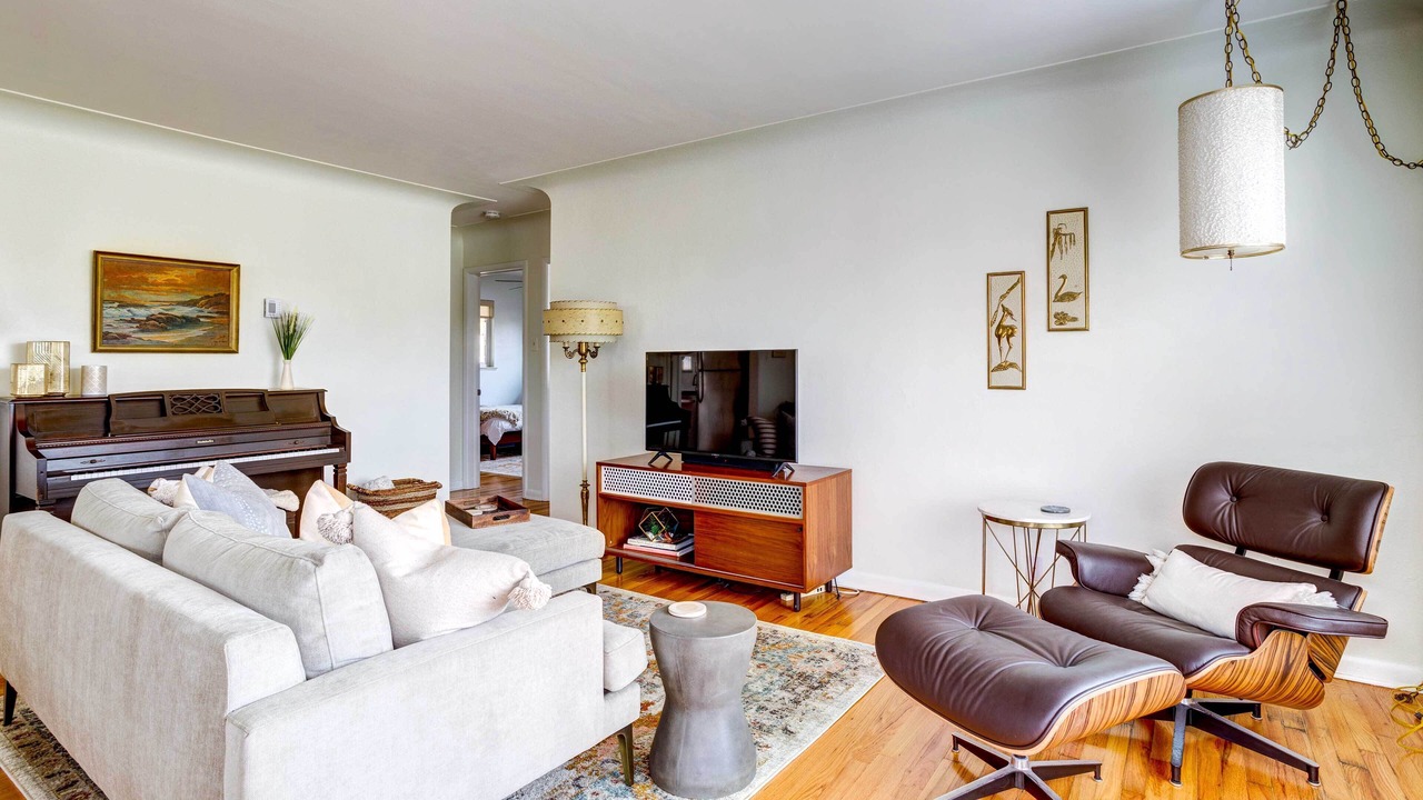 Photo of Bedroom in Northeast Park Hill