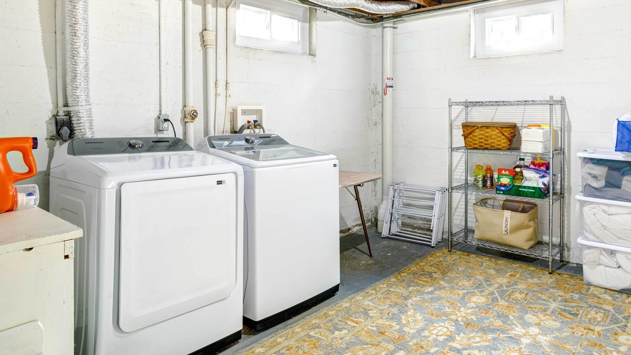 Photo of Bedroom in Northeast Park Hill