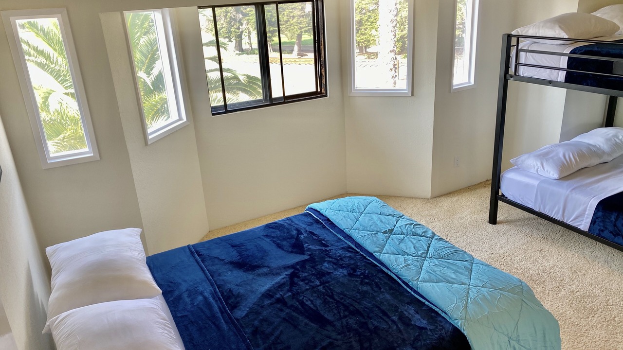 Photo of Bedroom in Carpinteria
