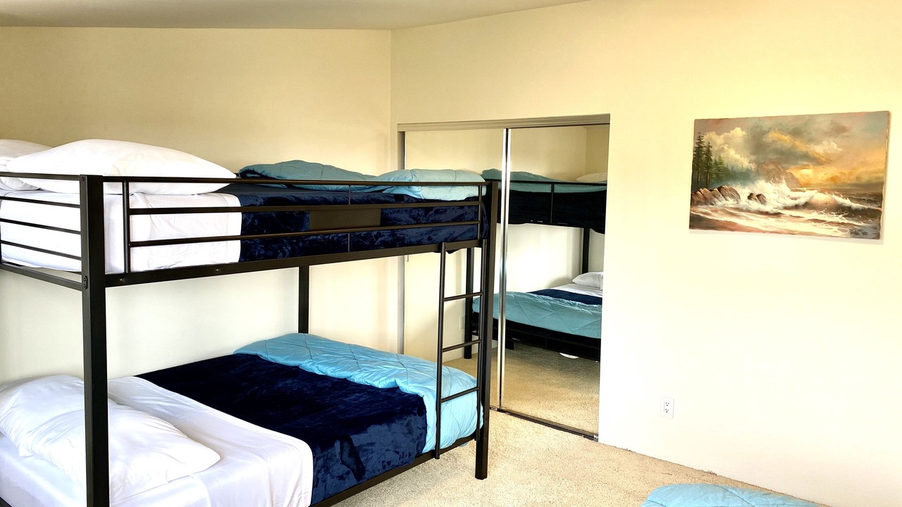 Photo of Bedroom in Carpinteria