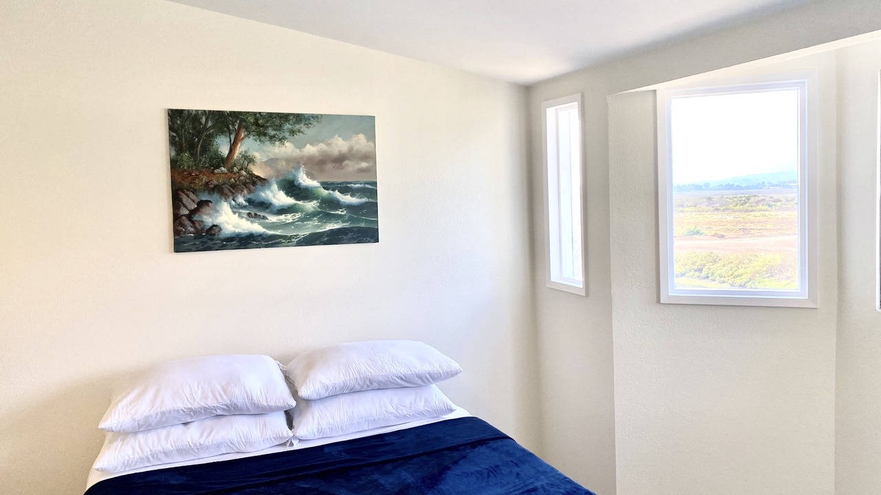 Photo of Bedroom in Carpinteria