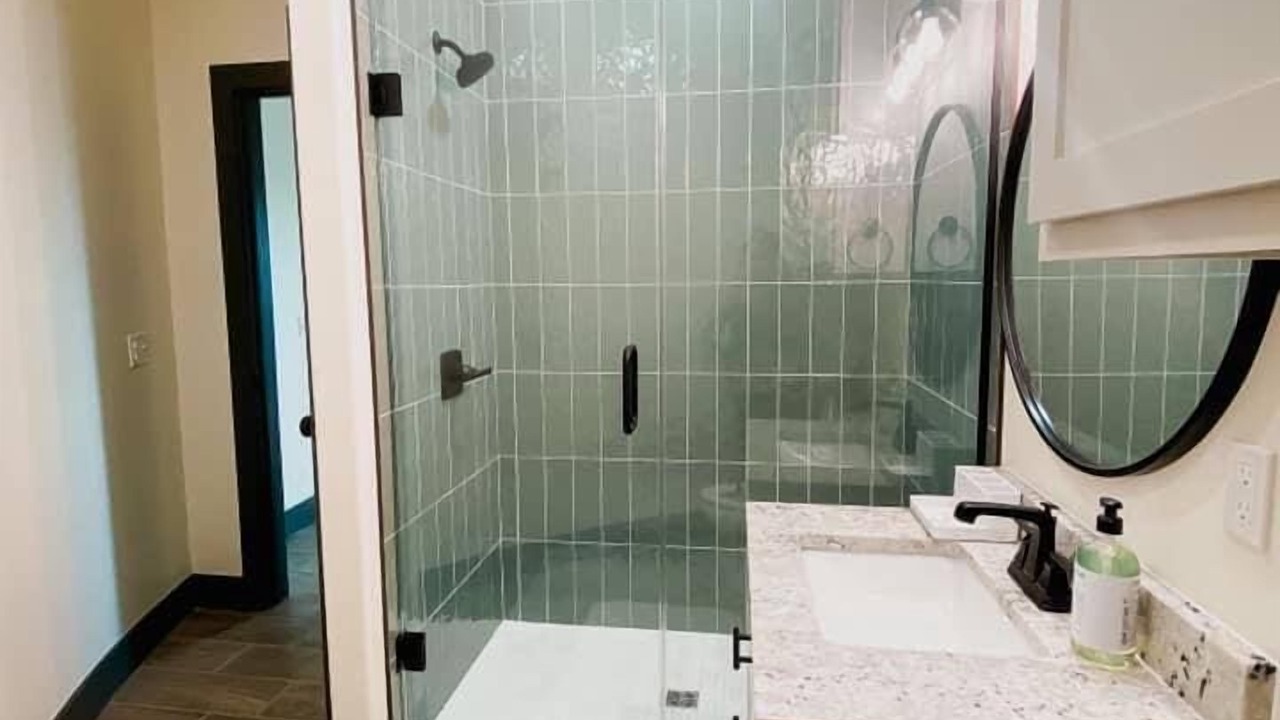 Photo of Bathroom in Vian