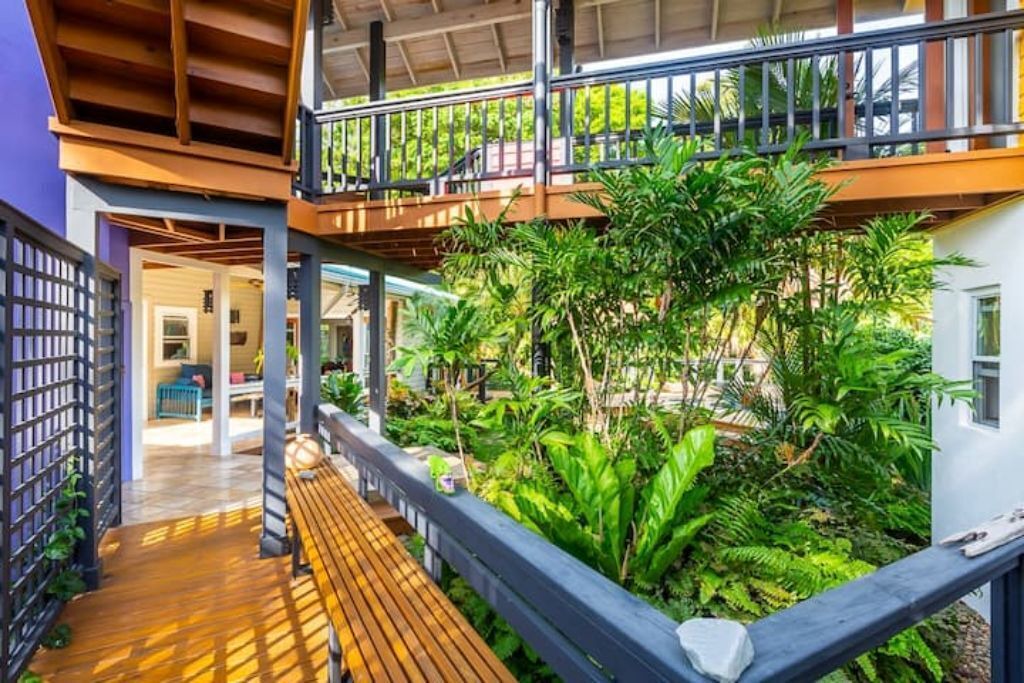 Photo of Patio Balcony in Dixon Cove