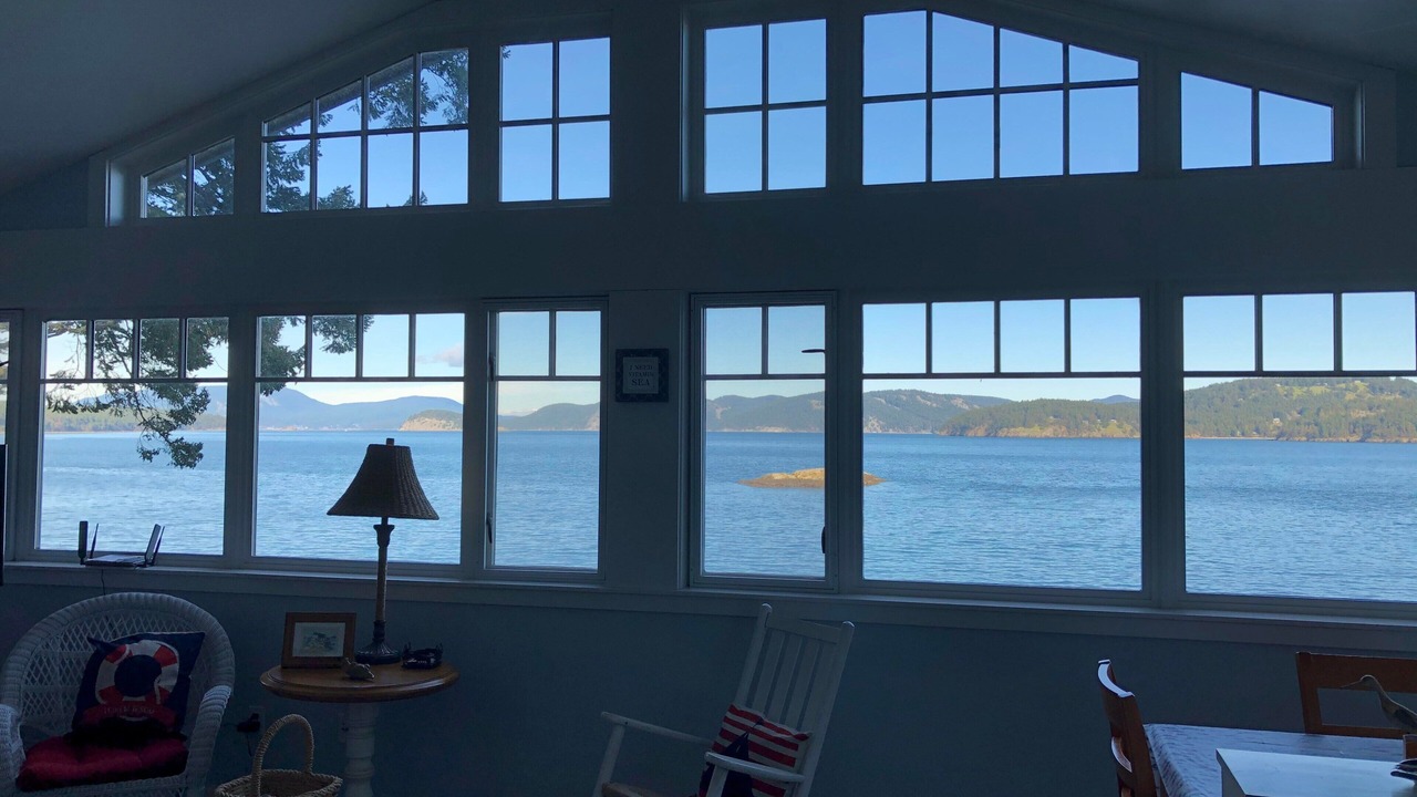 Photo of Bedroom in Lopez Island