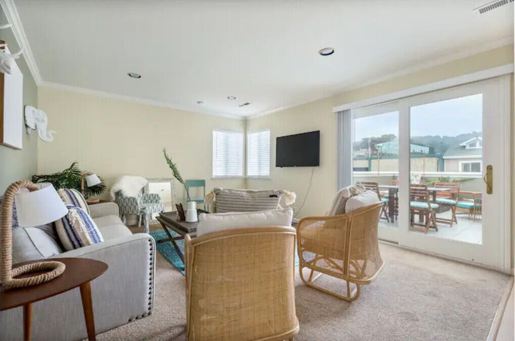 Photo of Livingroom in Sharp Park