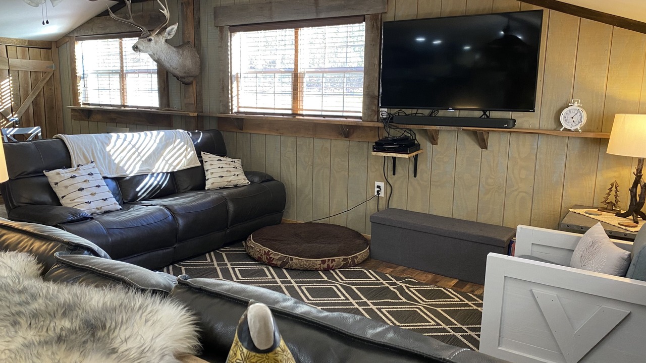 Photo of Livingroom in Milam